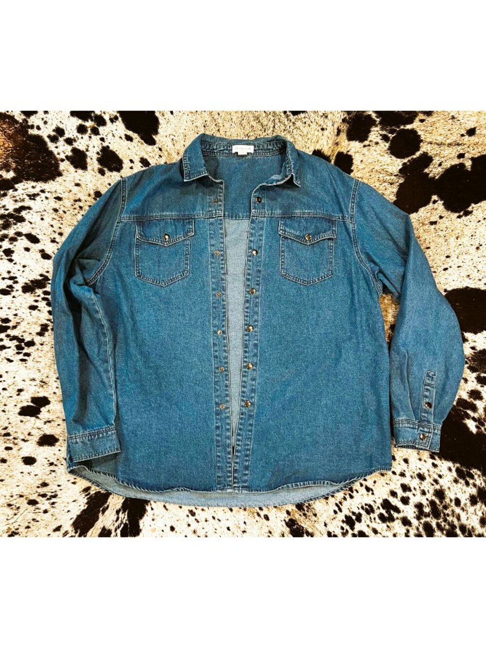 Chic Soul Womens Plus Size 3X Snap Button Denim Shirt With Front Pockets